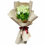 Pure Elegance Beyaz Gül Buketi