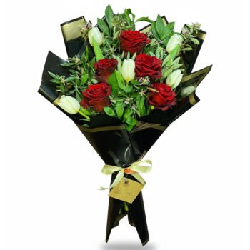 Noir Romance Premium Buket