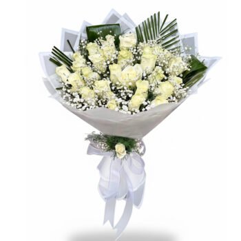 İthal 41 Beyaz Gül Buketi – Zarif ve Şık Beyaz Gül Aranjmanı